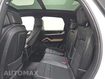 2024 Porsche Cayenne – miniatura 13