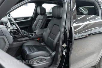 2024 Porsche Cayenne - miniatura 9