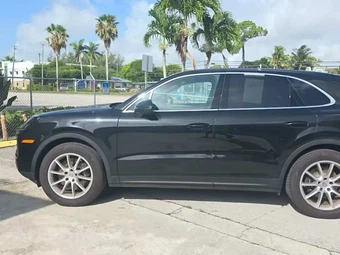 2024 Porsche Cayenne – miniatura 3