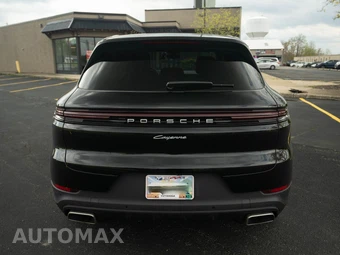2024 Porsche Cayenne - miniatura 6