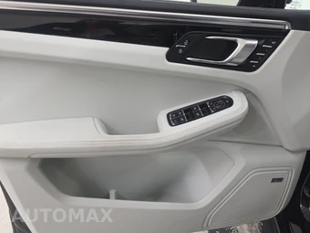 2024 Porsche Macan GTS - miniatura 9