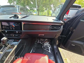 2024 Porsche Macan GTS – miniatura 19