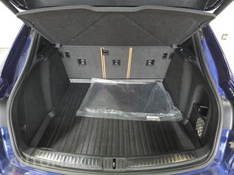 2024 Porsche Macan S – miniatura 16