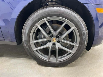 2024 Porsche Macan T - miniatura 6