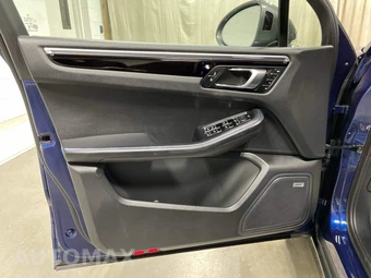 2024 Porsche Macan T - miniatura 8