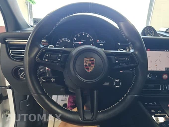 2024 Porsche Macan T – miniatura 10