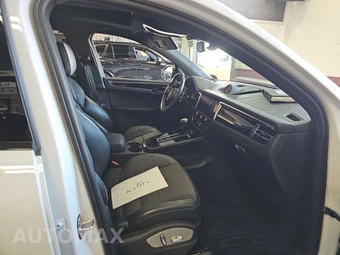 2024 Porsche Macan T – miniatura 8