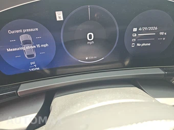 2024 Porsche Macan Turbo Electric – miniatura 12