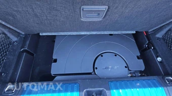 2024 Porsche Macan Turbo Electric – miniatura 23