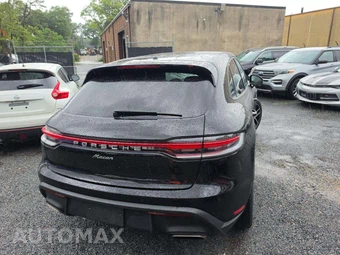 2024 Porsche Macan - miniatura 3