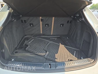 2024 Porsche Macan – miniatura 16