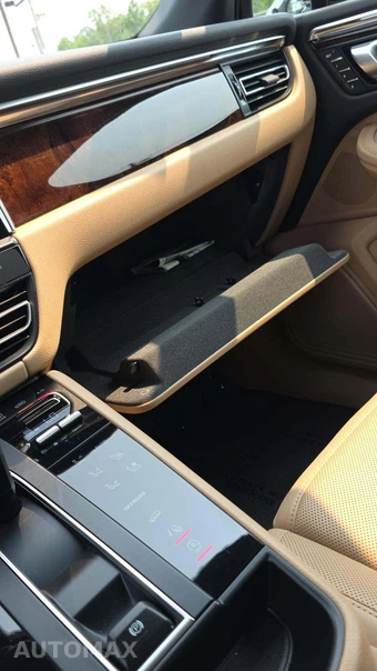 2024 Porsche Macan – miniatura 24