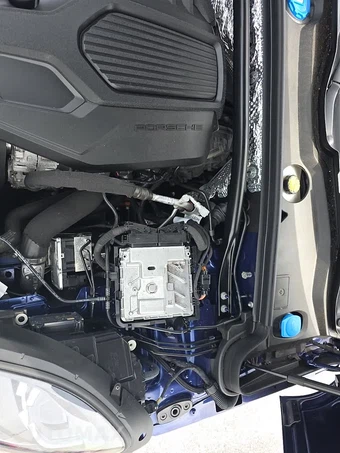 2024 Porsche Macan – miniatura 22