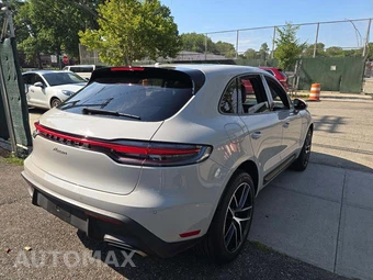 2024 Porsche Macan – miniatura 3