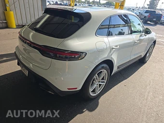 2024 Porsche Macan - miniatura 4