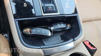 2024 Porsche Macan – miniatura 18