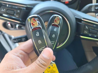 2024 Porsche Macan – miniatura 8