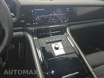 2024 Porsche Panamera 4 – miniatura 11