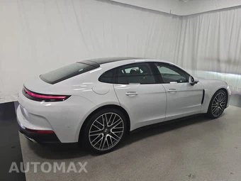 2024 Porsche Panamera 4 – miniatura 4