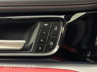 2024 Porsche Panamera - miniatura 16