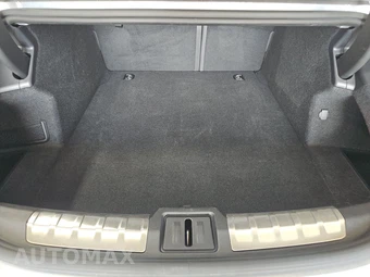 2024 Porsche Taycan 4S – miniatura 16