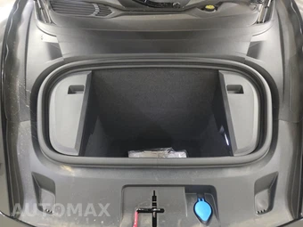 2024 Porsche Taycan 4S – miniatura 16
