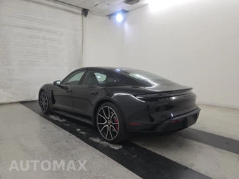 2024 Porsche Taycan 4S – miniatura 6