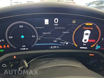 2024 Porsche Taycan Turbo S – miniatura 12