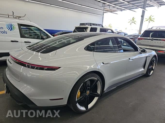 2024 Porsche Taycan Turbo S – miniatura 4