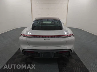 2024 Porsche Taycan – miniatura 5