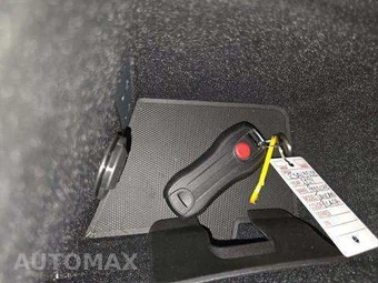 2024 Porsche Taycan – miniatura 8