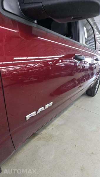 2024 Ram 1500 Big Horn Crew Cab Short Bed - miniatura 24