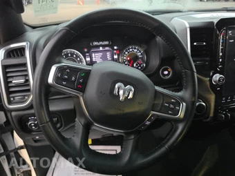 2024 Ram 1500 Big Horn Crew Cab Short Bed - miniatura 10