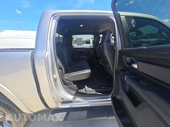 2024 Ram 1500 Big Horn Crew Cab Short Bed - miniatura 13