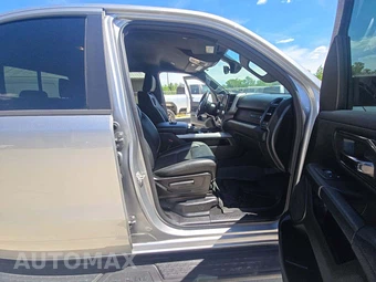 2024 Ram 1500 Big Horn Crew Cab Short Bed - miniatura 15