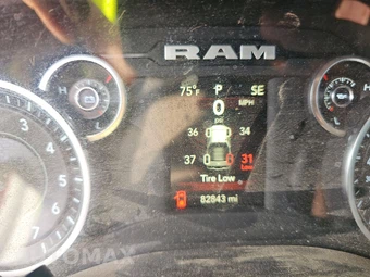 2024 Ram 1500 Big Horn Crew Cab Short Bed - miniatura 12
