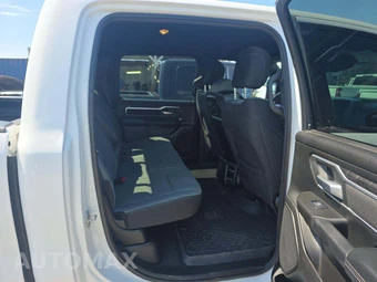 2024 Ram 1500 Big Horn Crew Cab Short Bed - miniatura 16