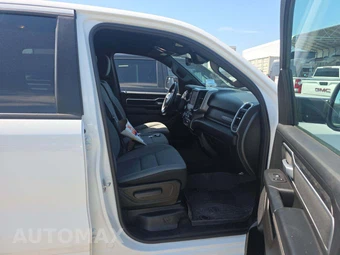 2024 Ram 1500 Big Horn Crew Cab Short Bed - miniatura 18