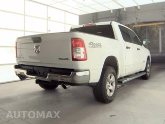 2024 Ram 1500 Big Horn Crew Cab Short Bed - miniatura 4