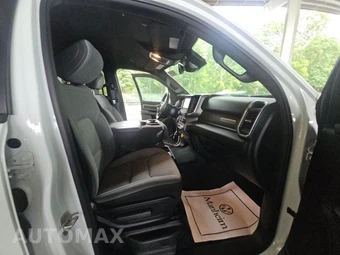 2024 Ram 1500 Big Horn Crew Cab Short Bed - miniatura 8