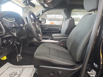 2024 Ram 1500 Big Horn Crew Cab Short Bed - miniatura 7
