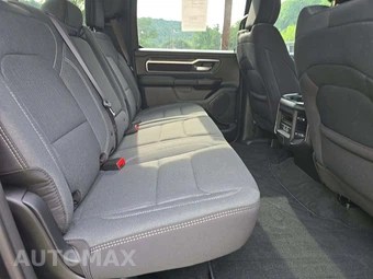 2024 Ram 1500 Big Horn Crew Cab Short Bed - miniatura 16