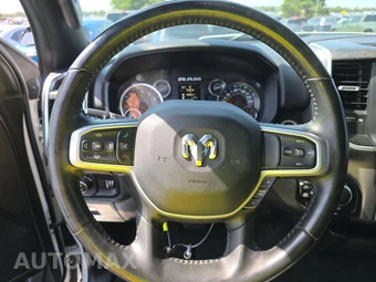 2024 Ram 1500 Big Horn Crew Cab Short Bed - miniatura 10