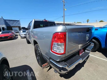 2024 Ram 1500 Big Horn Extended Cab Medium Bed - miniatura 2