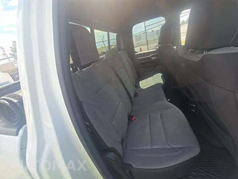 2024 Ram 1500 Big Horn Extended Cab Medium Bed - miniatura 15