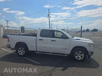 2024 Ram 1500 Big Horn Extended Cab Medium Bed - miniatura 4