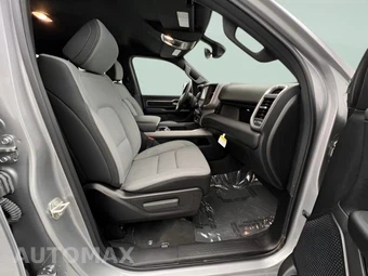 2024 Ram 1500 Big Horn Extended Cab Medium Bed - miniatura 14
