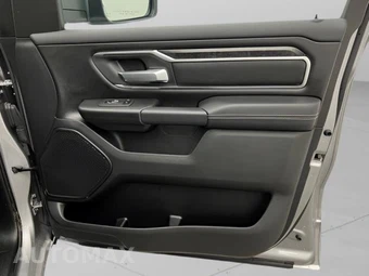 2024 Ram 1500 Big Horn Extended Cab Medium Bed - miniatura 21