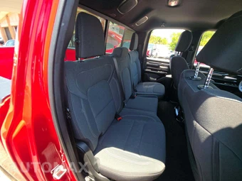 2024 Ram 1500 Big Horn Extended Cab Medium Bed - miniatura 16
