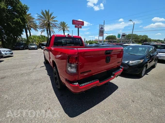 2024 Ram 1500 Big Horn Extended Cab Medium Bed - miniatura 2